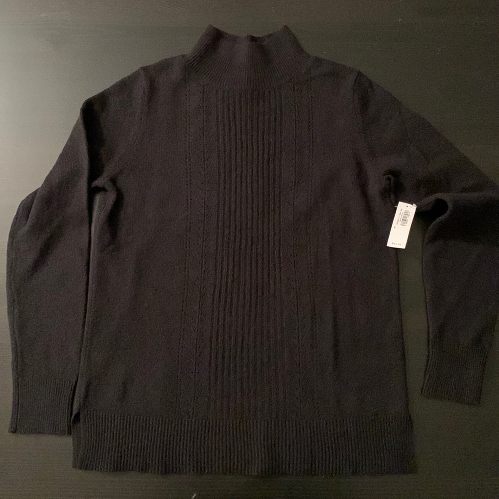 NWT Old Navy Mockneck Sweater, black, size small